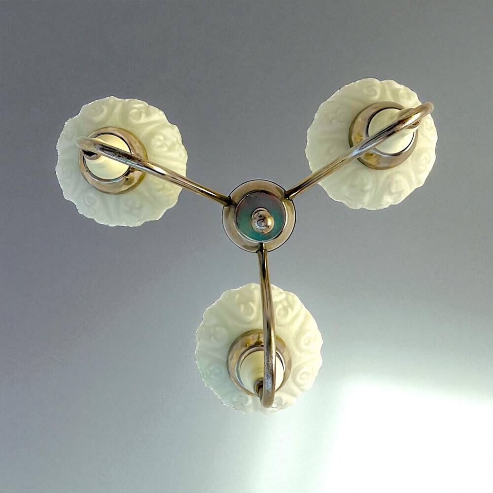 Mid Century Modern 3-light chandelier