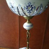 Suspension in earthenware