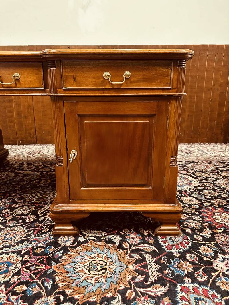 Antique English Desk Partnerdesk
