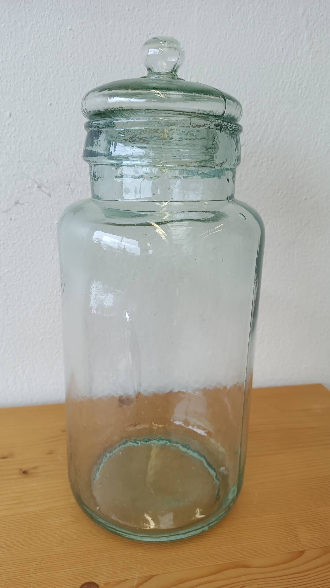 Glass sweet jar