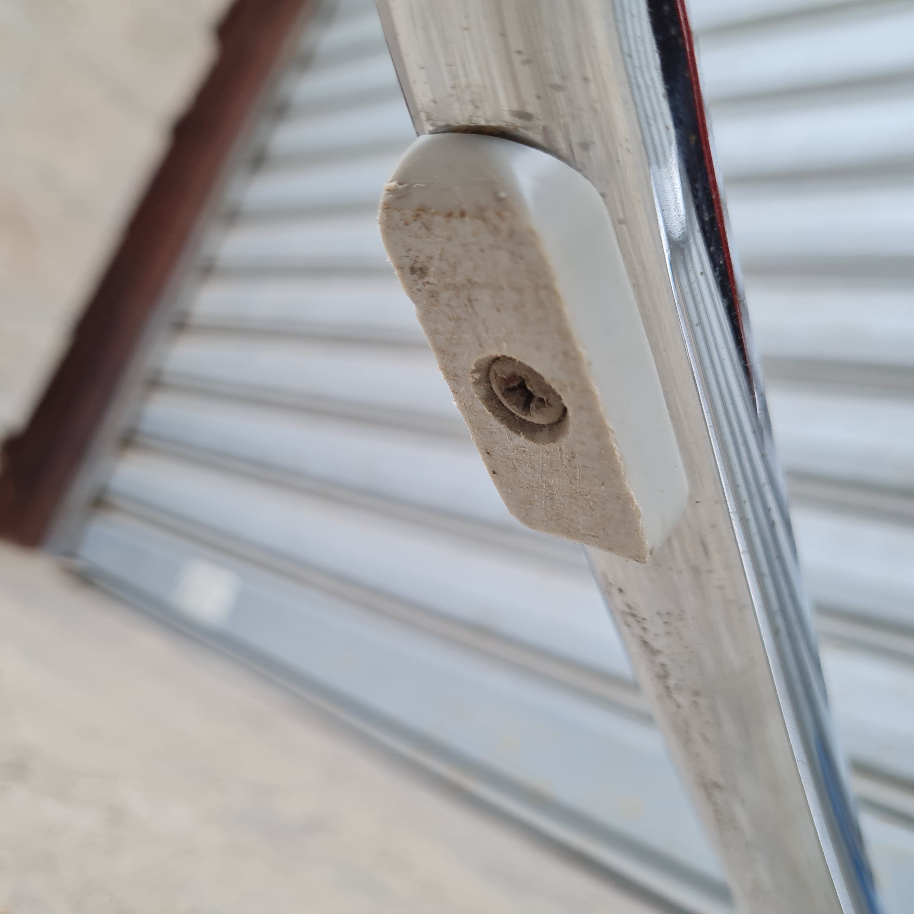 Strafor 1970 heater chair