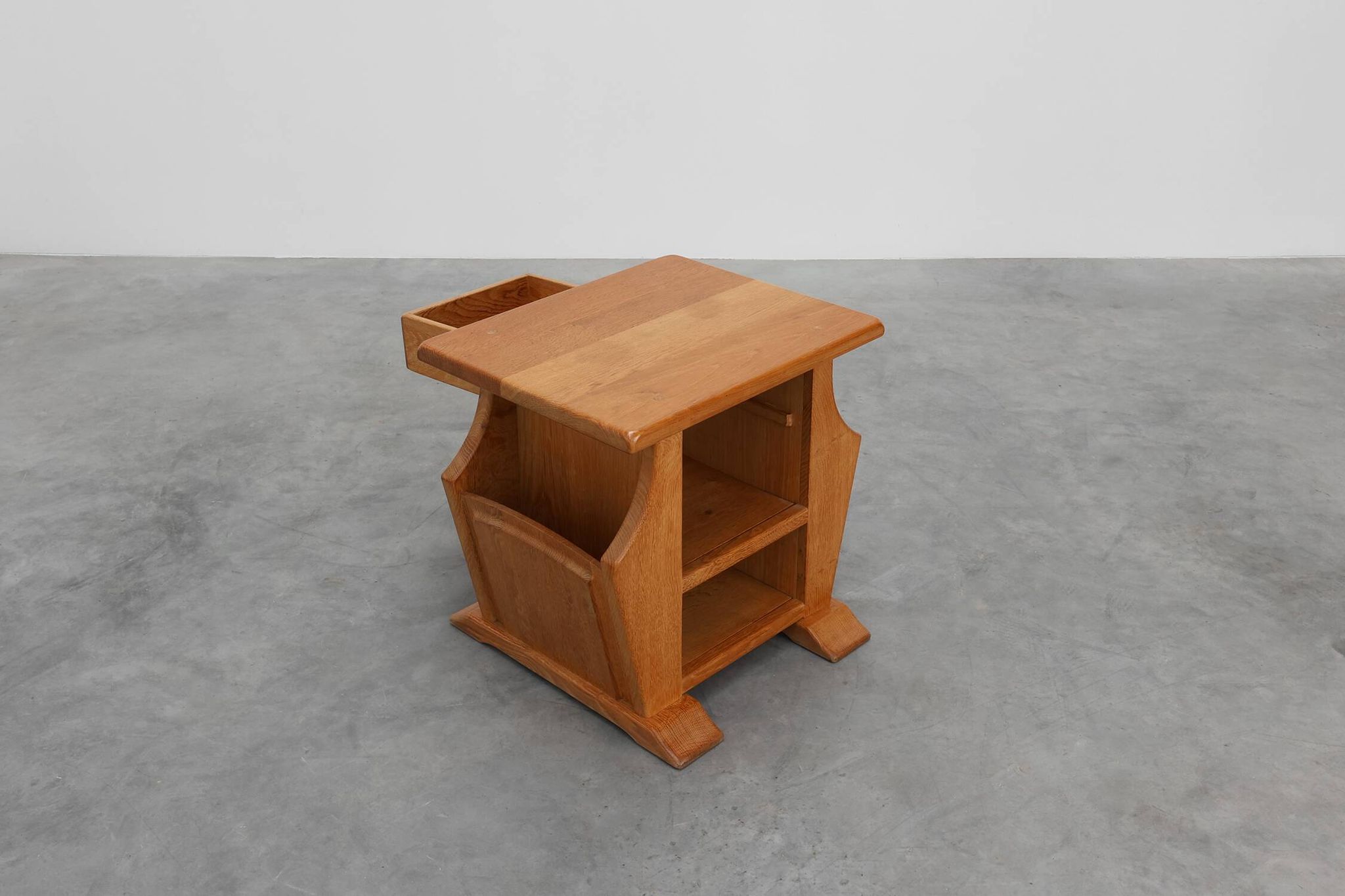 Mid-Century Blonde Oak Side Table, France 1980s