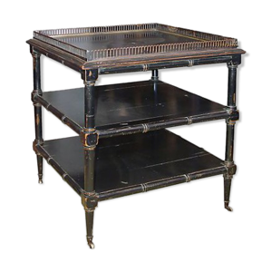 Table carrée et tablettes moissonnier