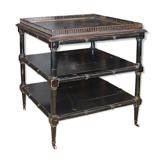 Square table and tablets moissonnier