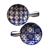 Paire de caquelons décor bleu