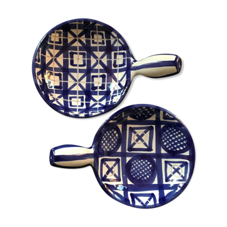 Pair of blue decoration caquelons