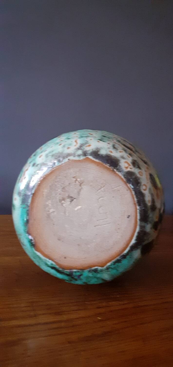 Vase en céramique bleu-vert signé Pierre Lion, année 60