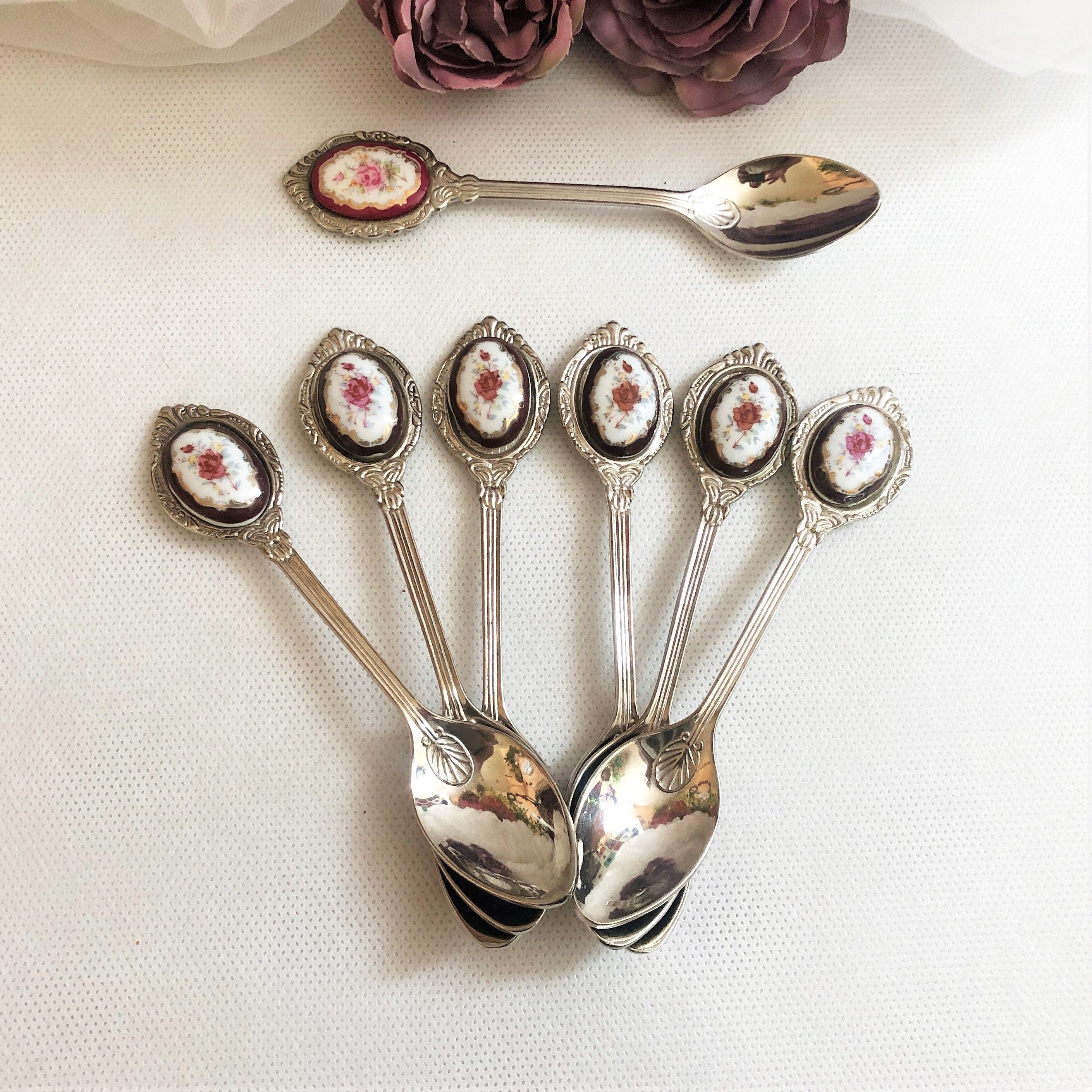 Set of 7 small dessert spoon or coffee with porcelain cabochon