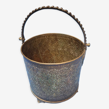 Solid brass bucket with leg and handle