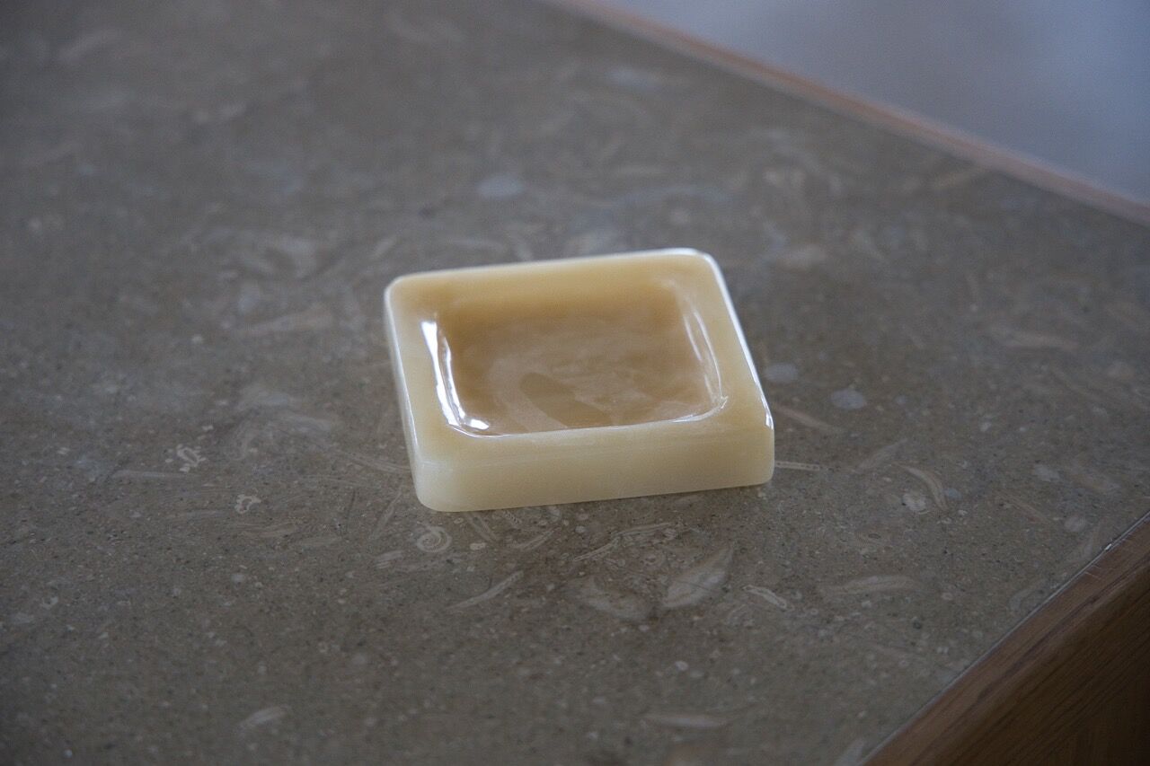 Orange onyx pocket tray