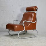 Space age armchair, metal and imitation leather. Circa 1960