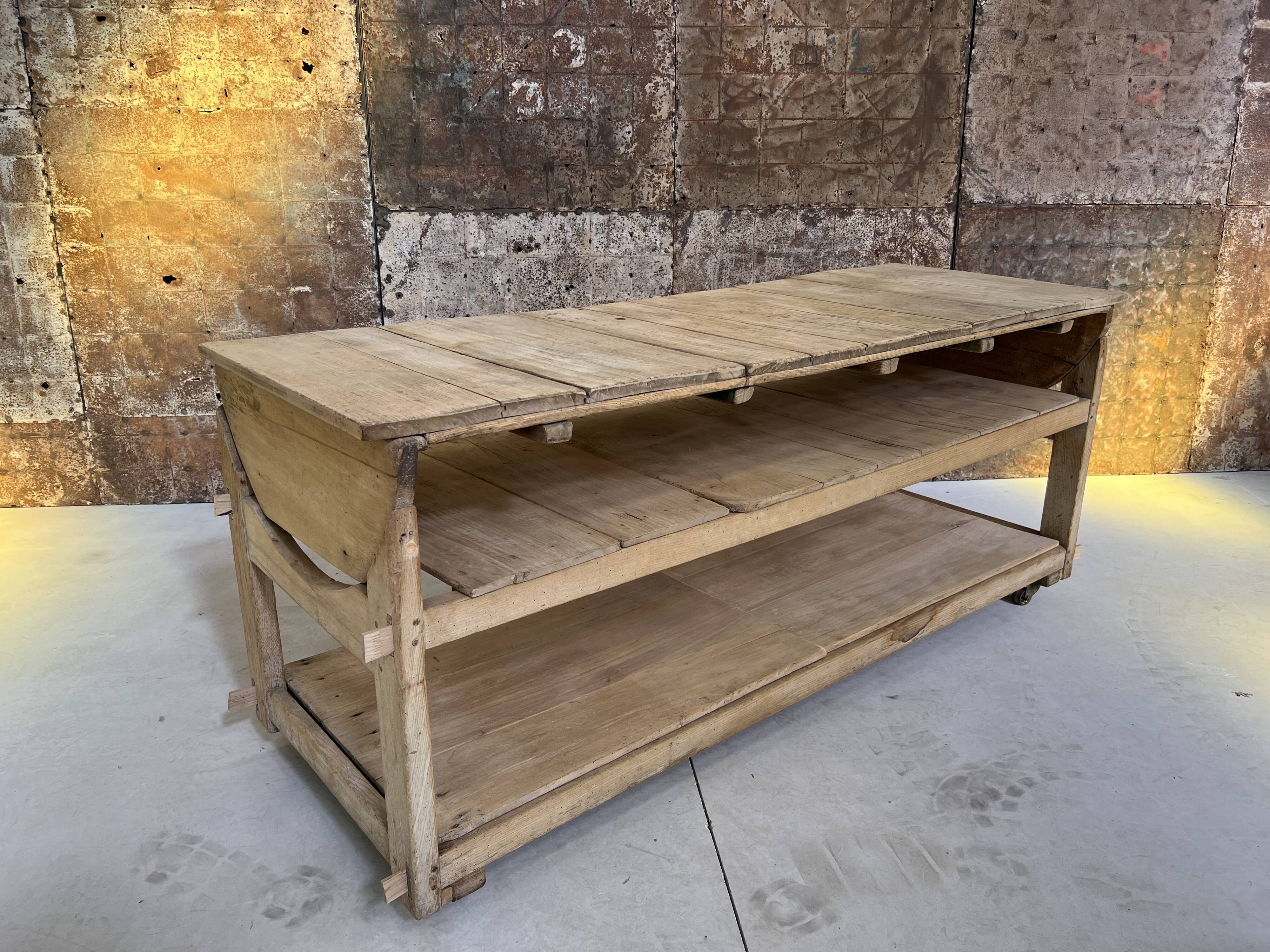 Old light wood mixer