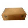 Dovetail finished wooden box