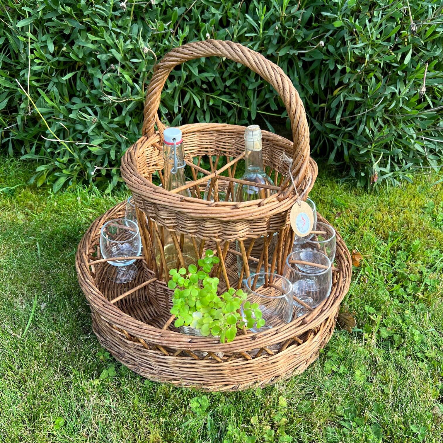 Large wicker bottle & glass basket