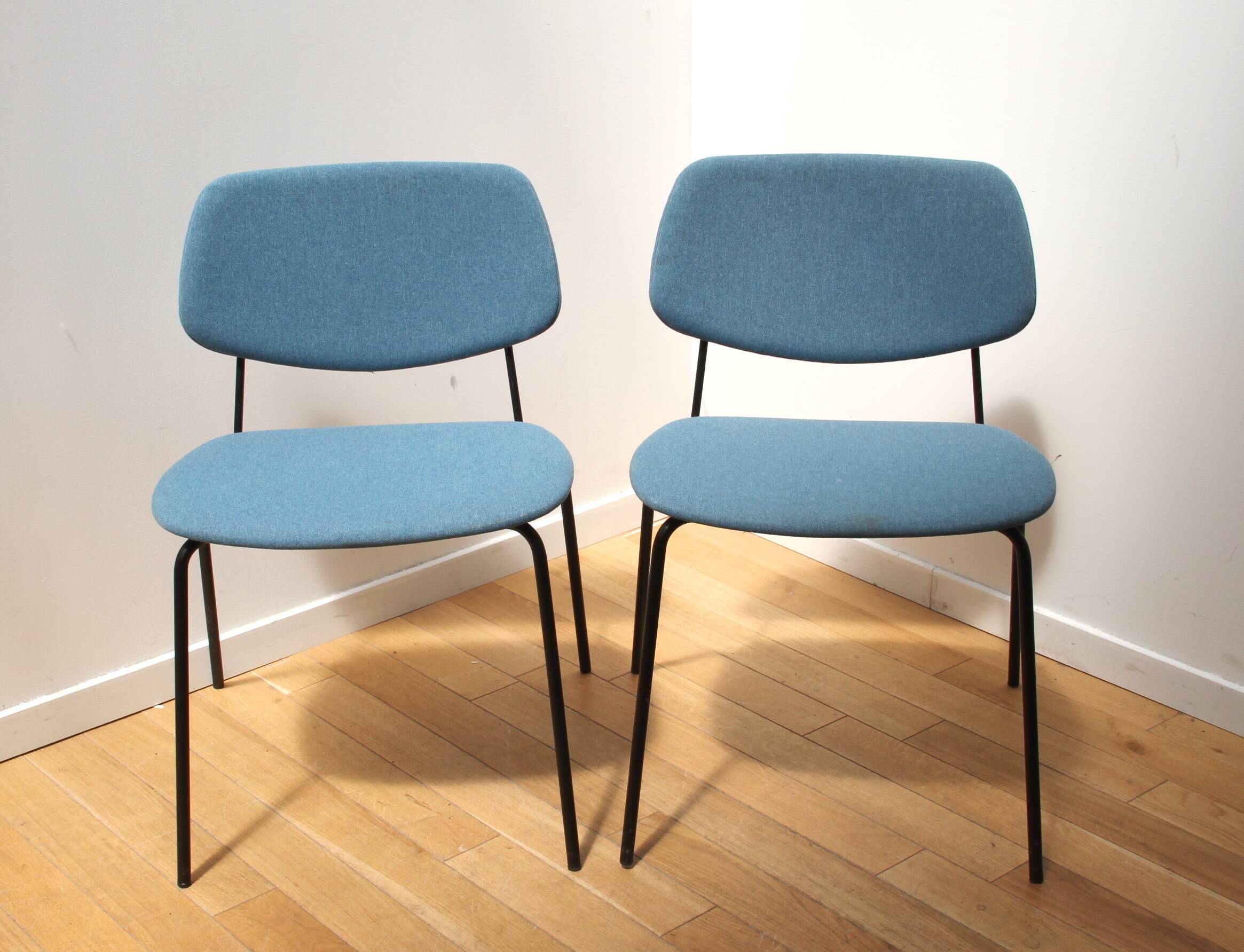 Pair of Doll 559 chairs, Billiani
