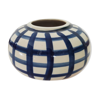 Ceramic vase