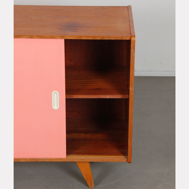 Pink and white chest of drawers by Jiri Jiroutek, model U-452 circa 1960