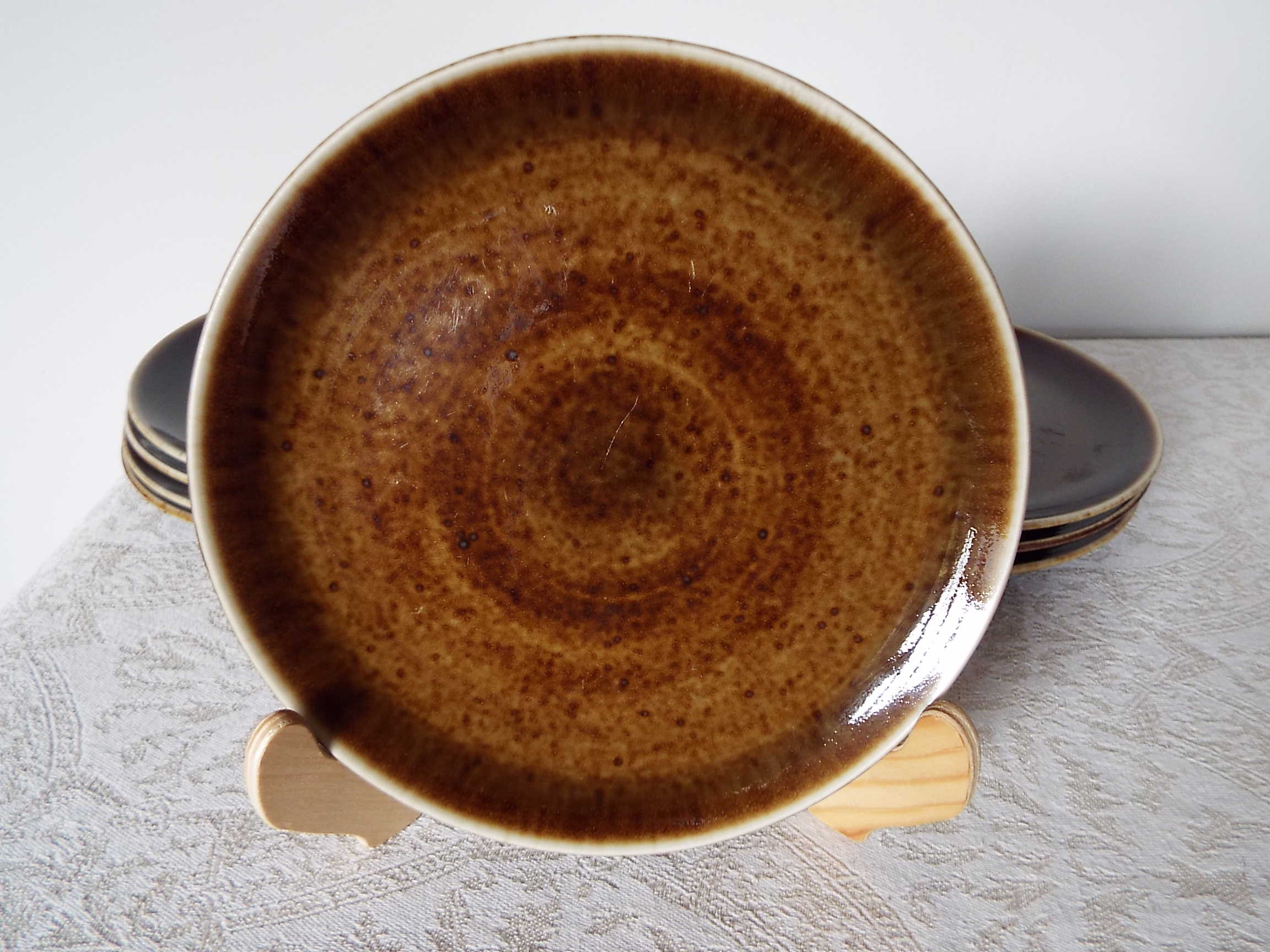 8 Nancy CNP stoneware dessert plates