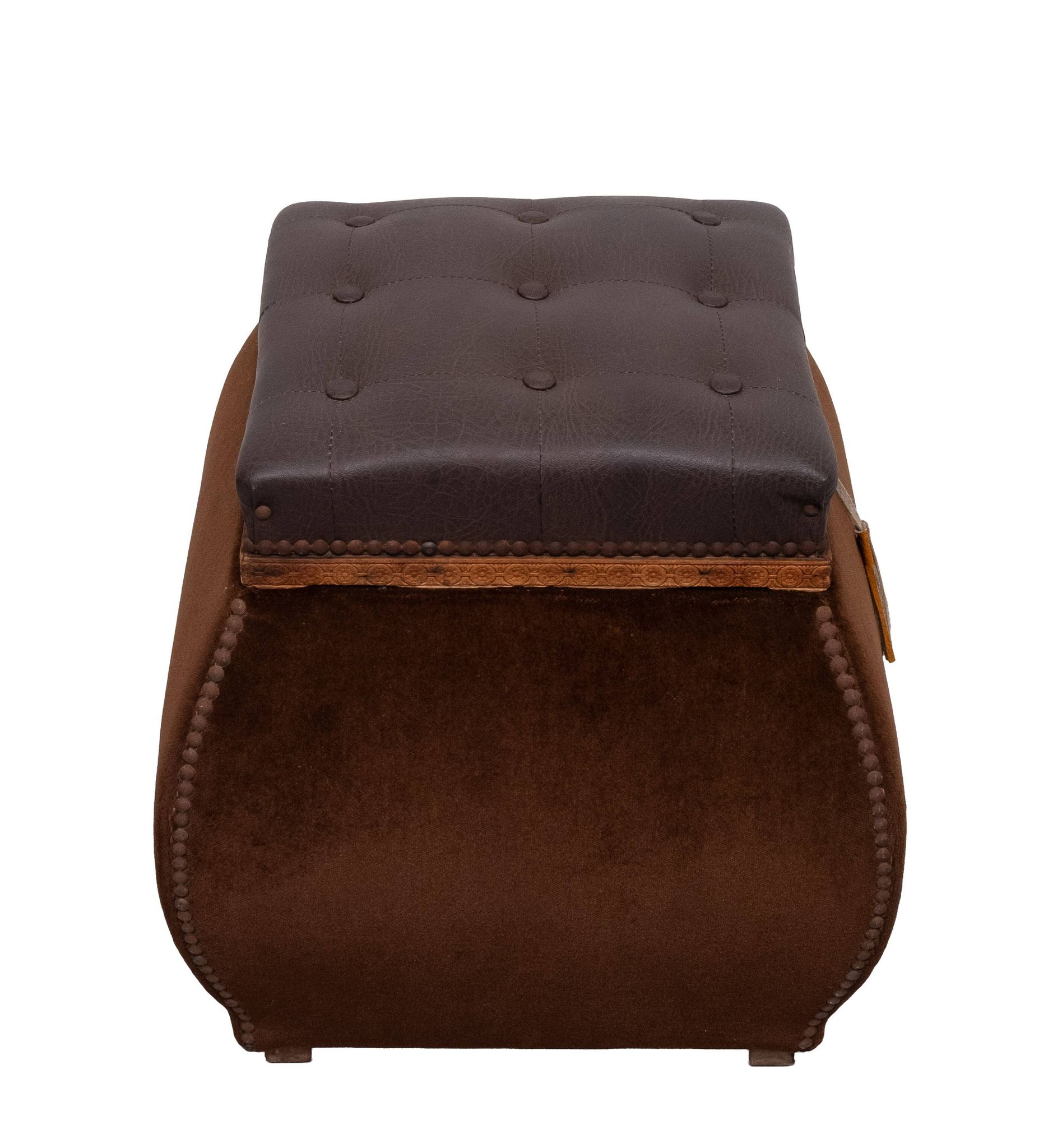Stunning curved Velvet pouf with storage 1960s France