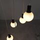 Lampe suspendue Cascade avec 5 boules en verre blanc, années 70