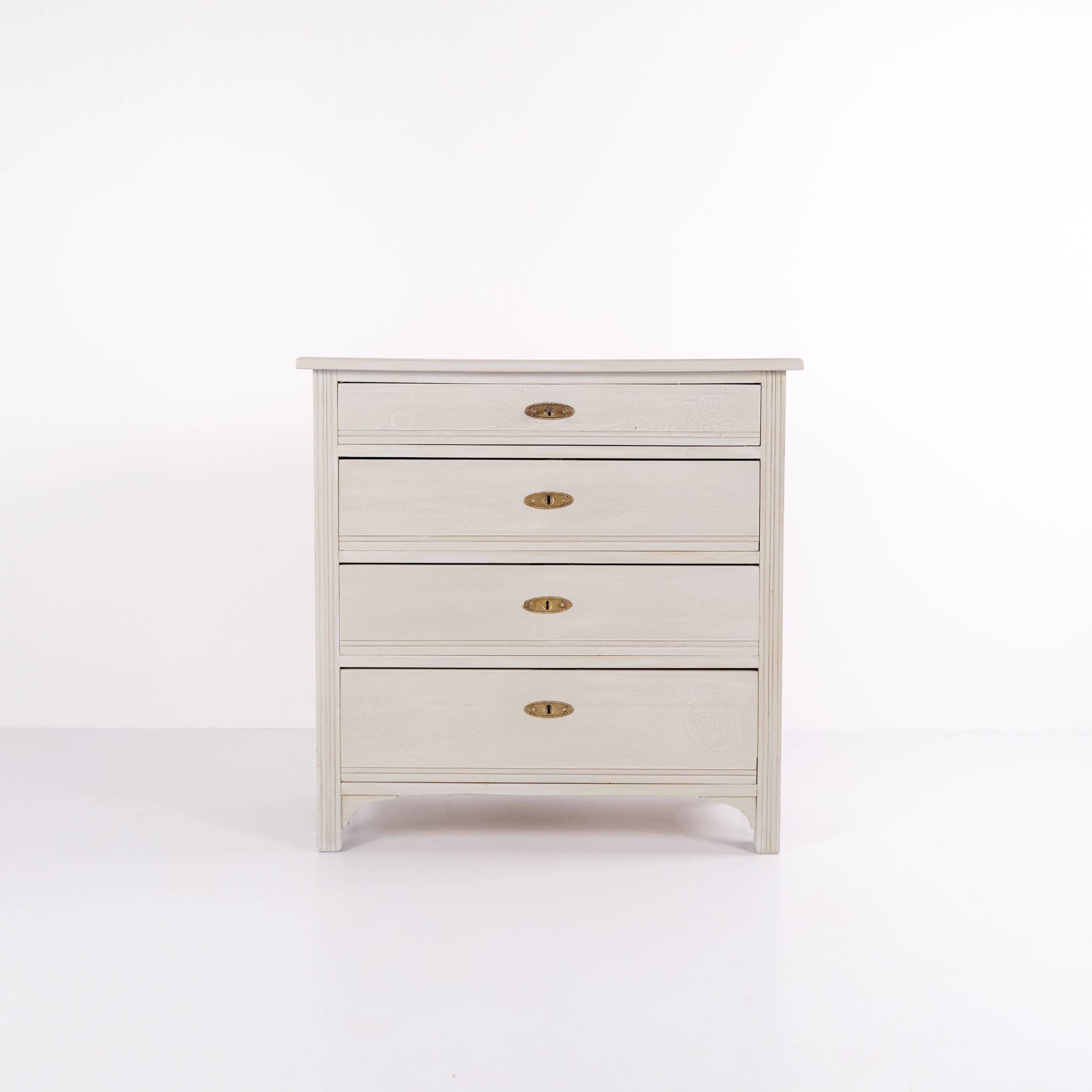 Commode antique avec 4 tiroirs – peinte en gris – vers 1890