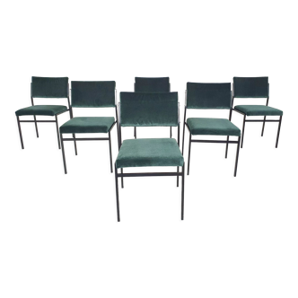 Set of 6 vintage metal stacking chairs