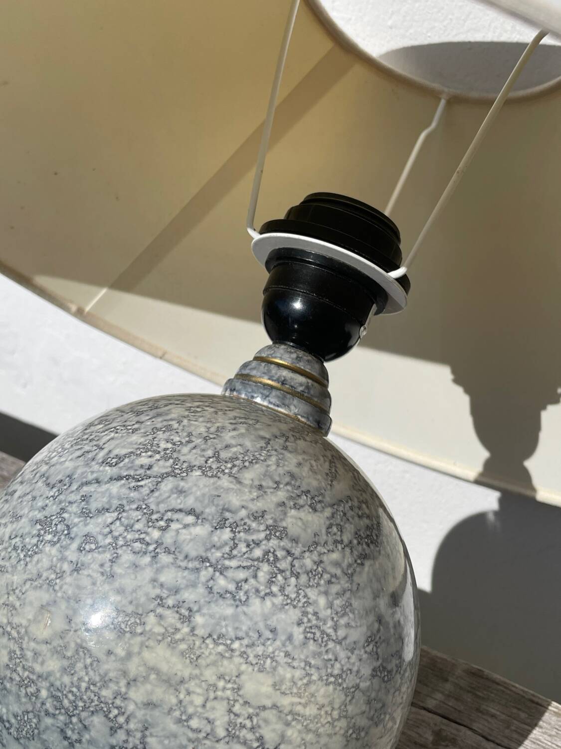 Speckled wood ball lamp 1980