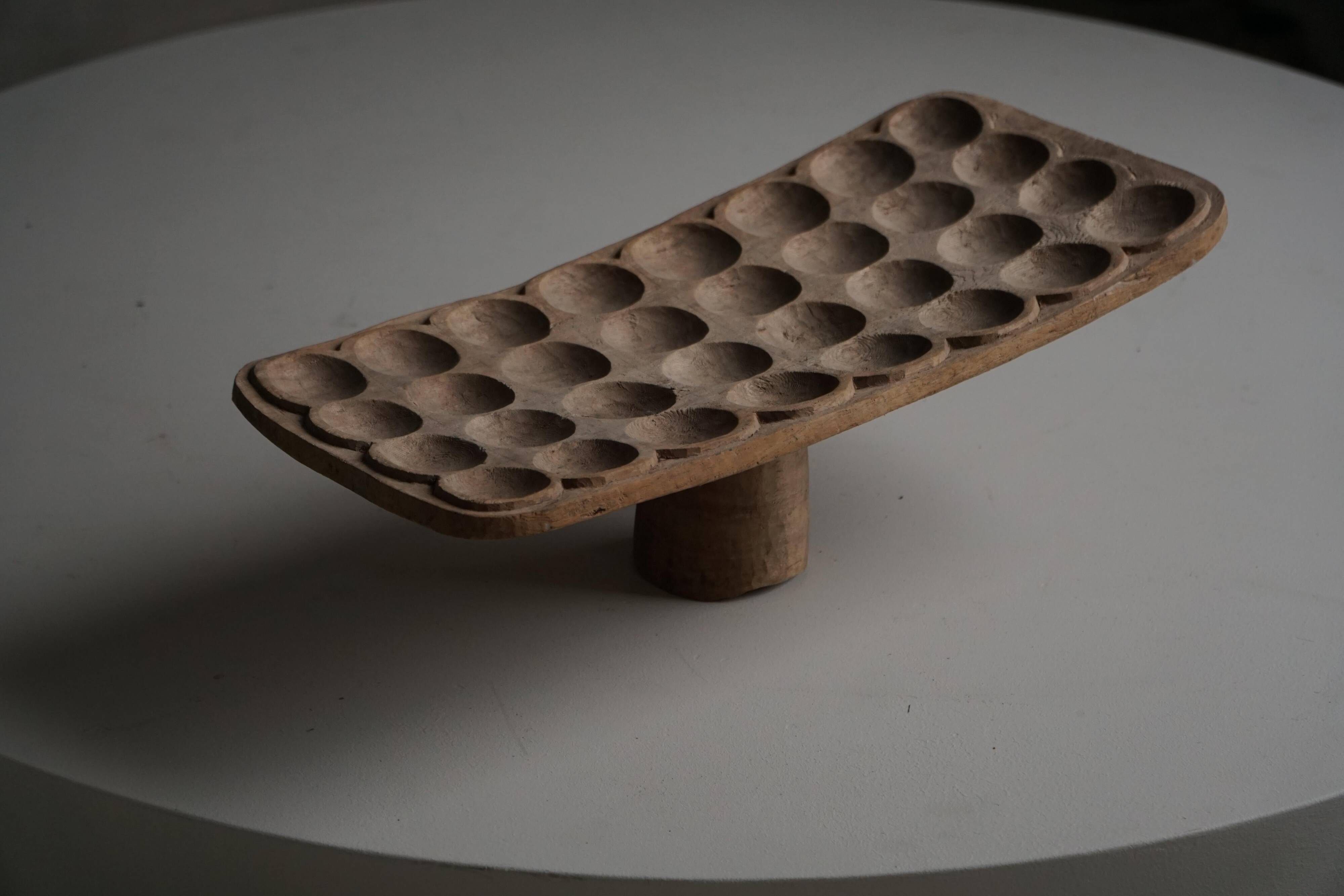Plateau de jeu traditionnel africain / Objects fors, début du 20e siècle