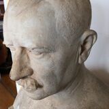 André Lavaysse: Bust of a man in a flat