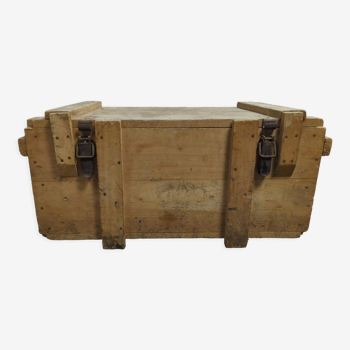 Ancien coffre caisse en bois