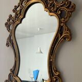 Miroir doré vintage modèle déposé de style Baroque