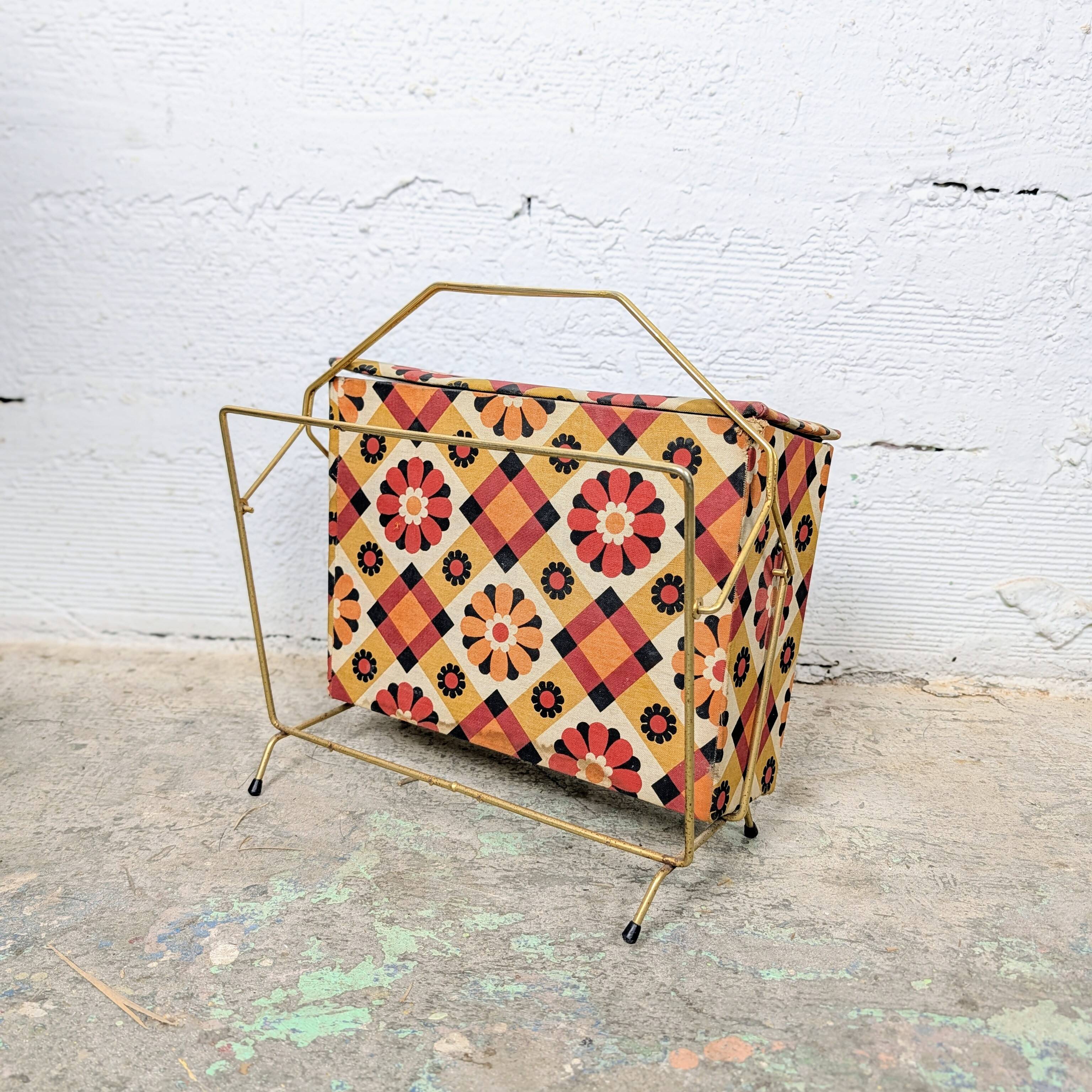 Porte-revues vintage flower power