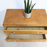 Pine chest of drawers