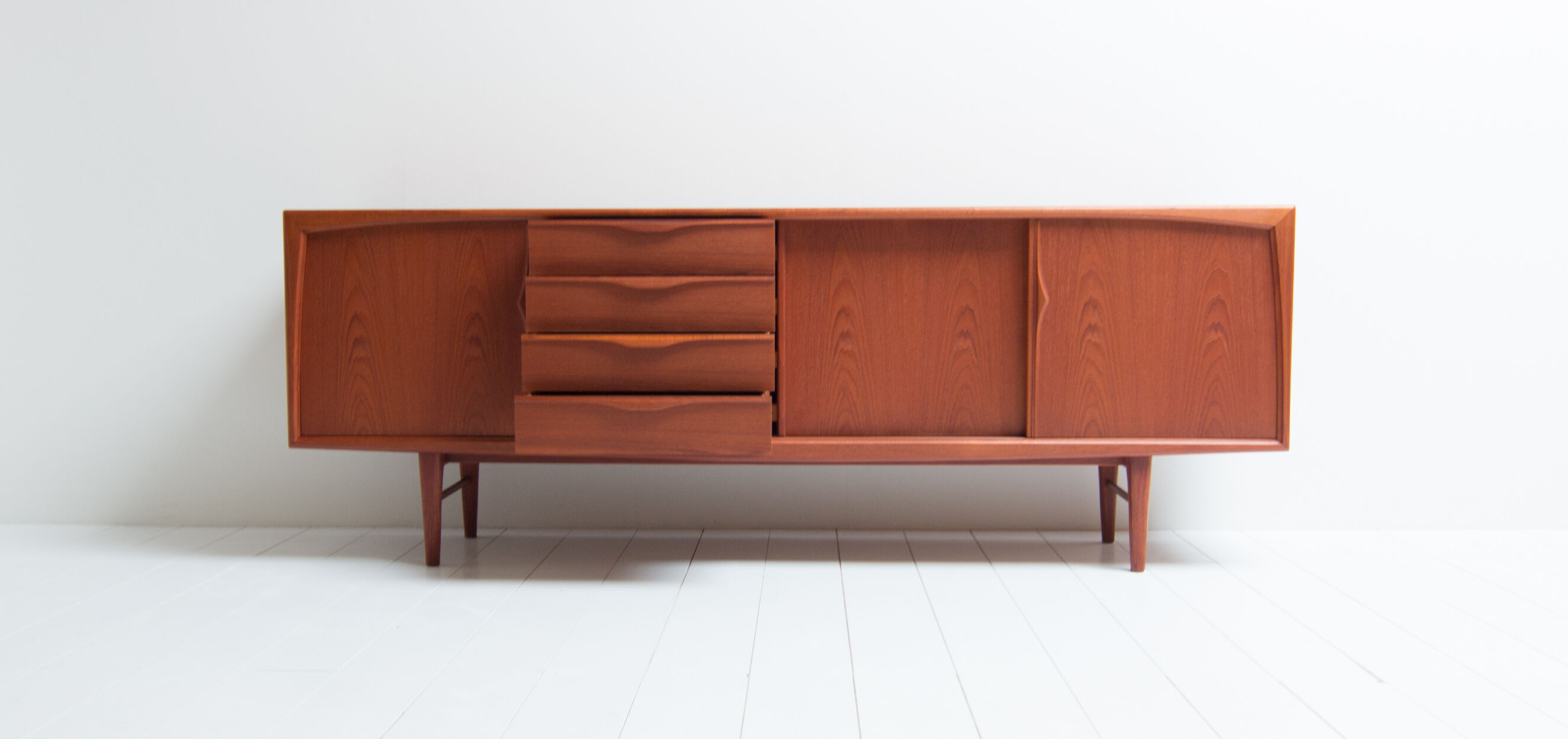 RT MÖBEL Danish design sideboard model 272 from the 60's