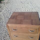 Chest of drawers
