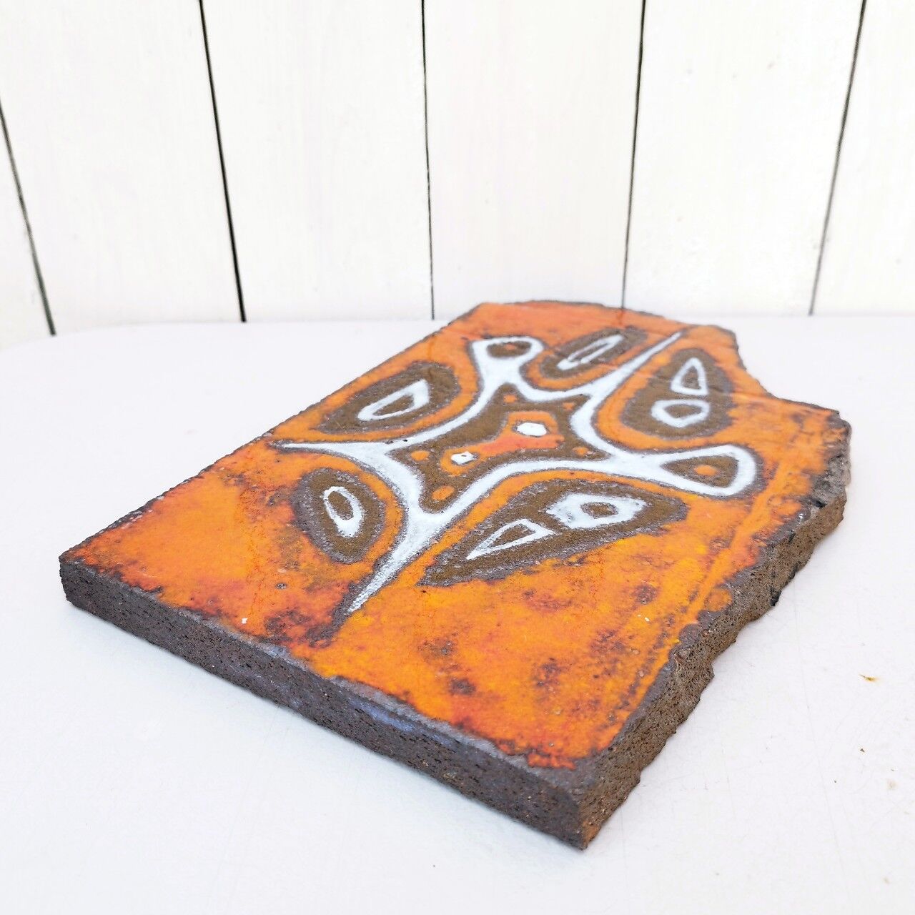 Plaque ceramique pierre de lave émaillée décor abstrait