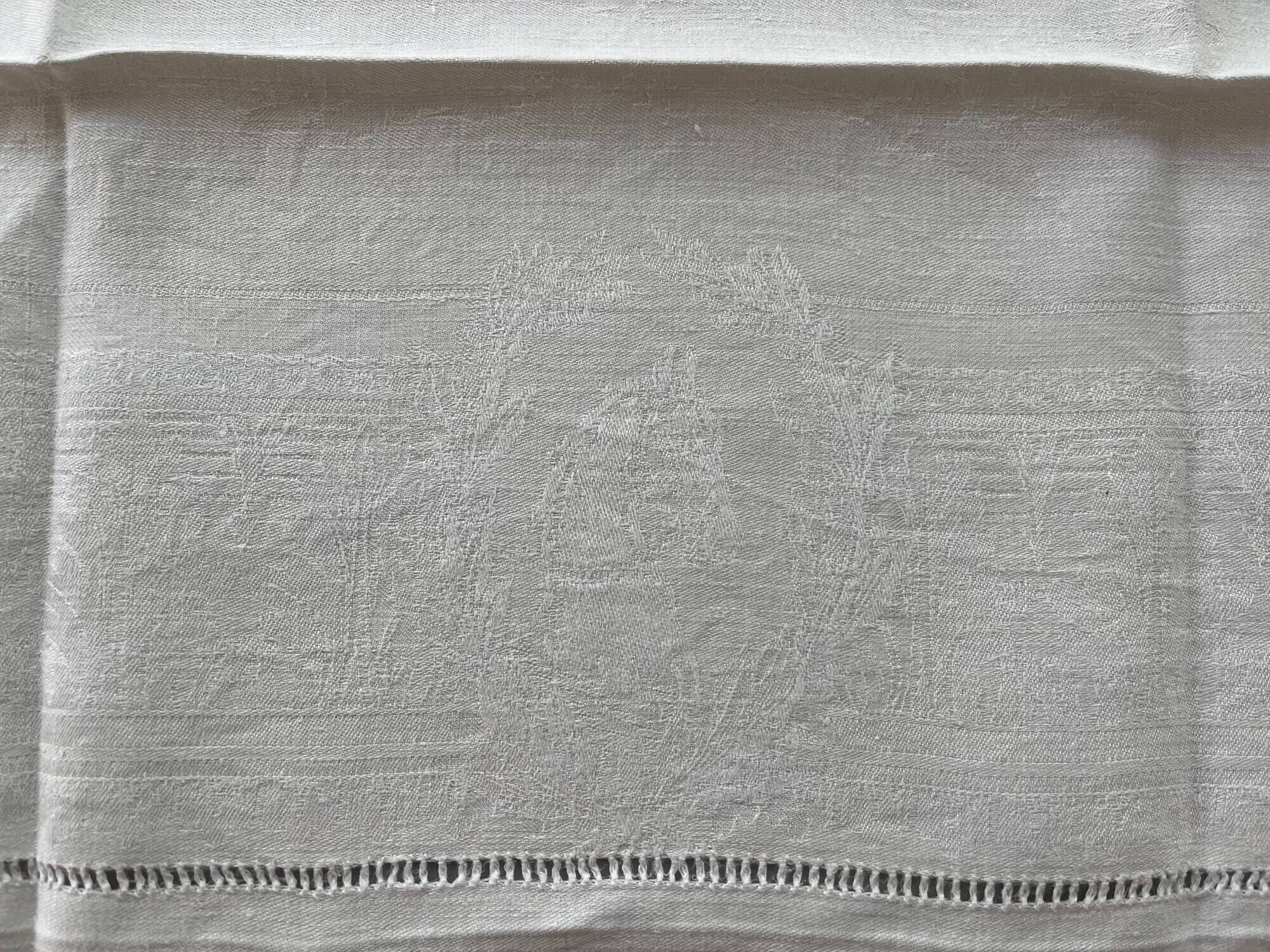 7 antique damask napkins with horse monogram decoration AR - Antique french linen