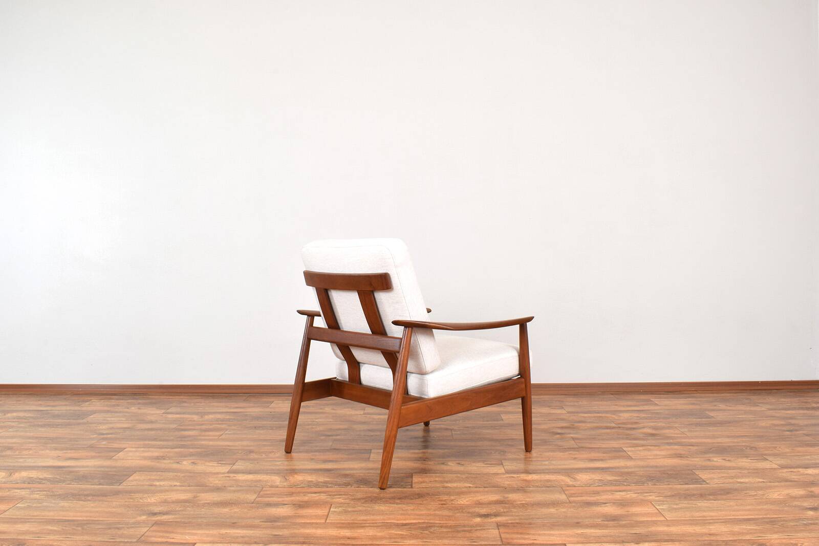 Mid-Century Danish Teak Armchair FD-164 by Arne Vodder for France & Son