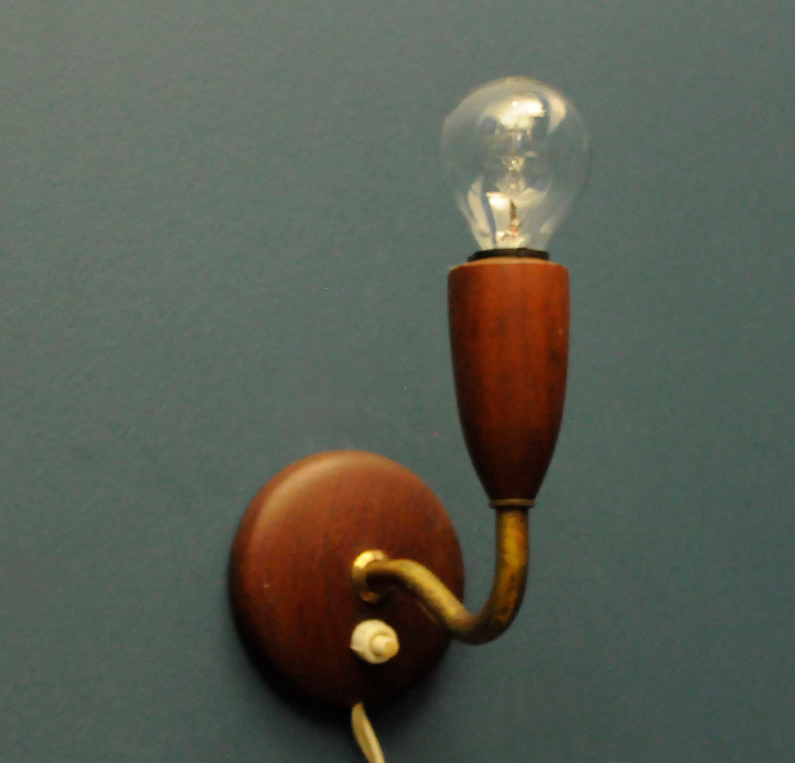 Retro teak wall lamp from the 1950s