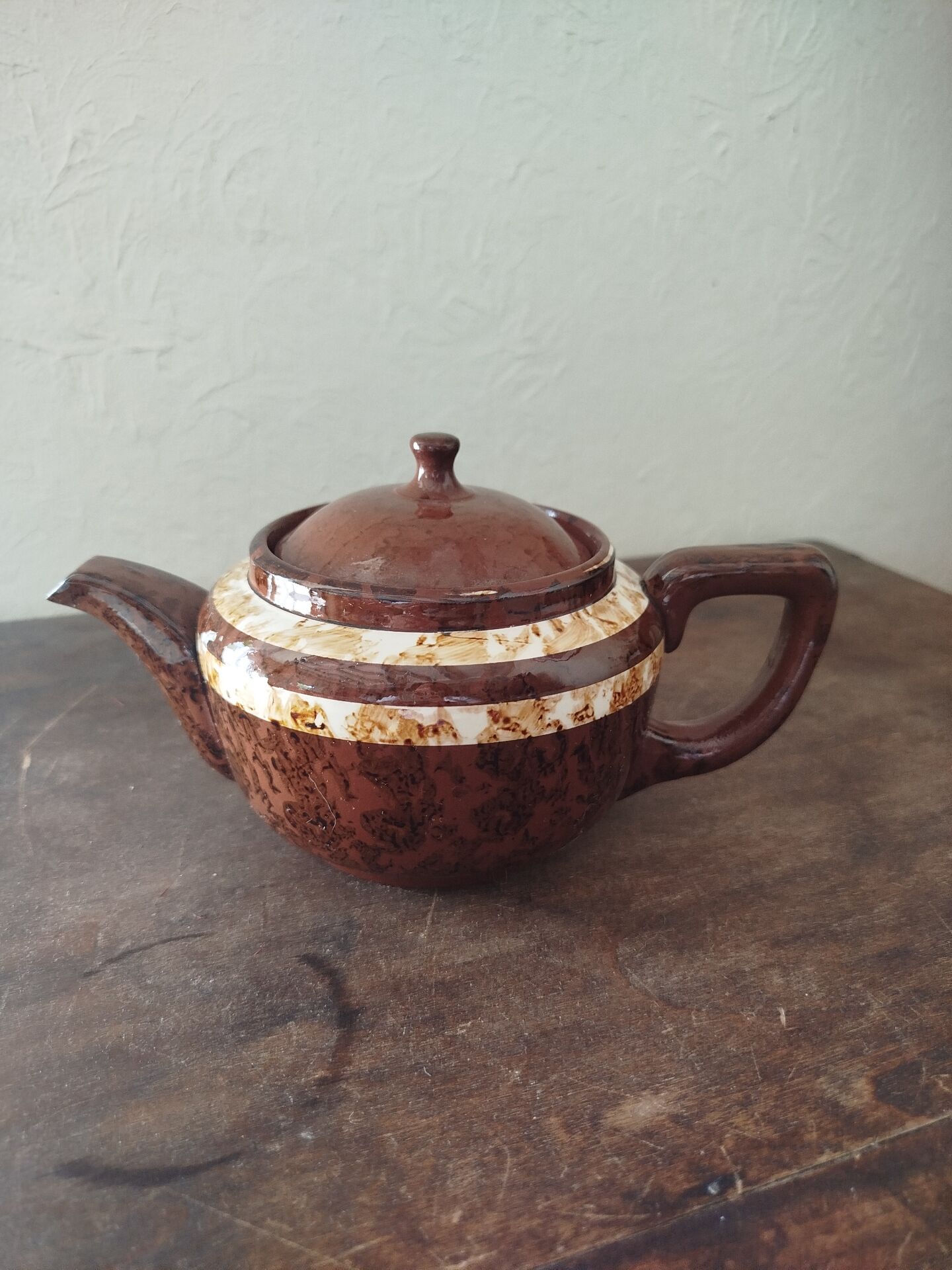 Digoin teapot