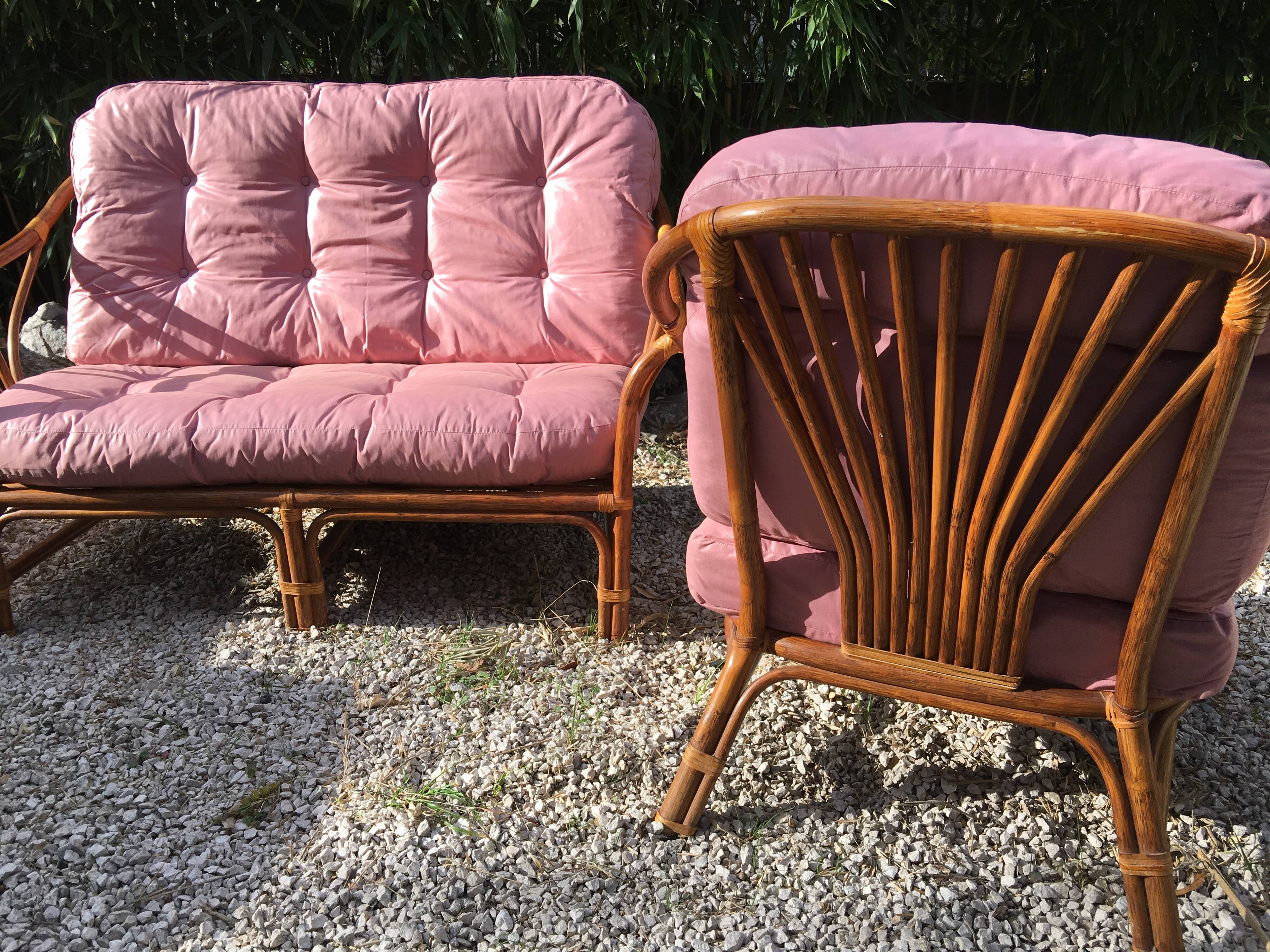 Vintage rattan living room 1970