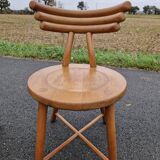 Set of 4 solid organic chairs