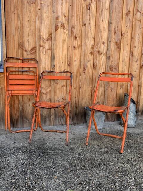 Vintage metal chair