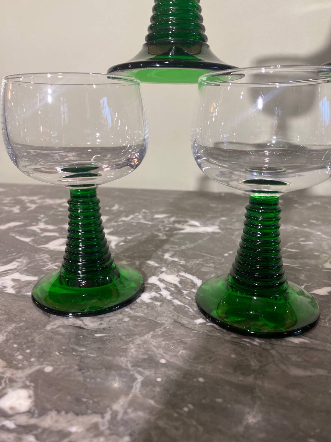 6 verres à pied vintage
