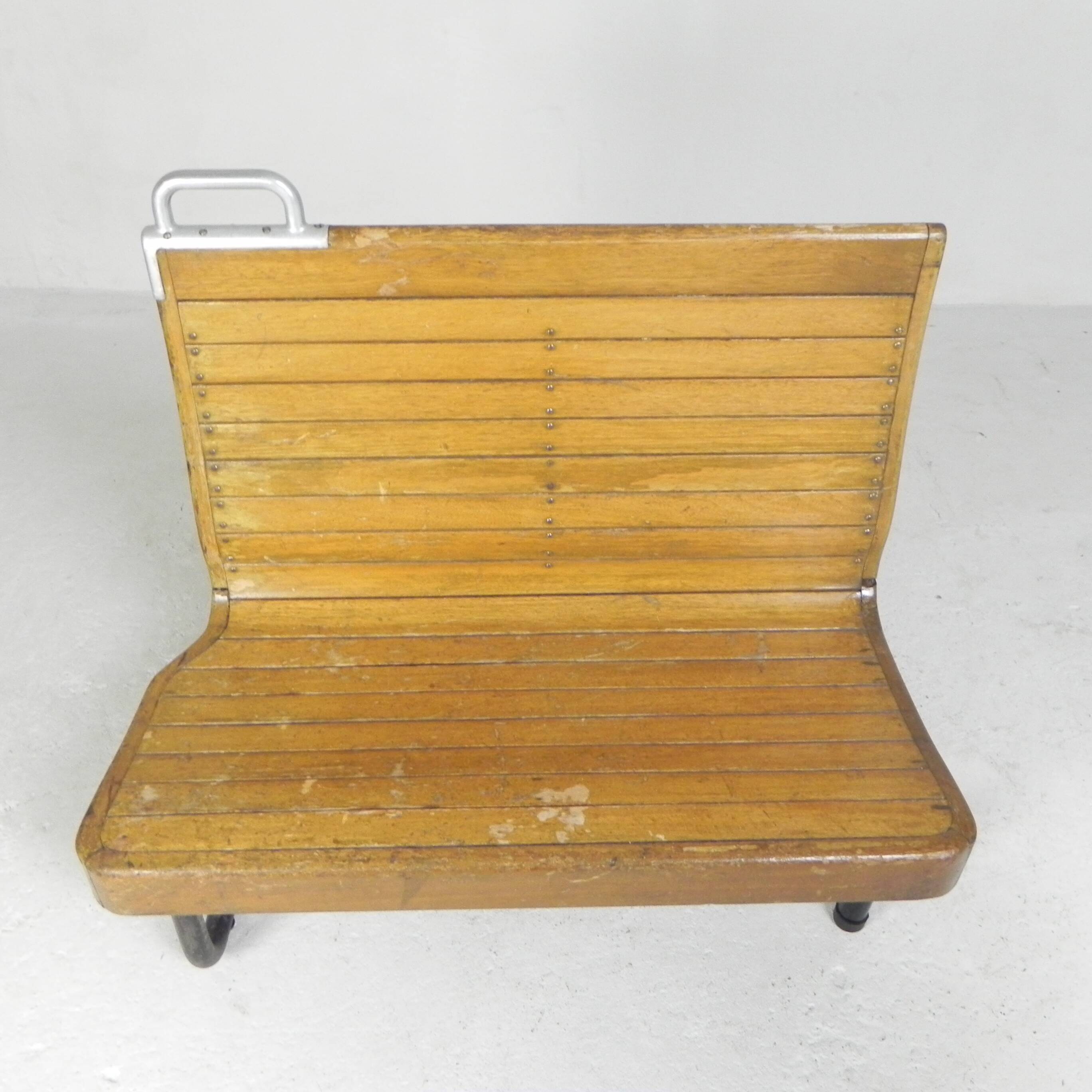 Banc de train en teck double face, années 1930