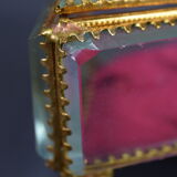 Jewelry box 1900 in beveled glass and brass