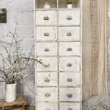 workbench with drawers