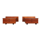 Paire de tables de chevet Stildomus en noyer avec roulettes, années 1970