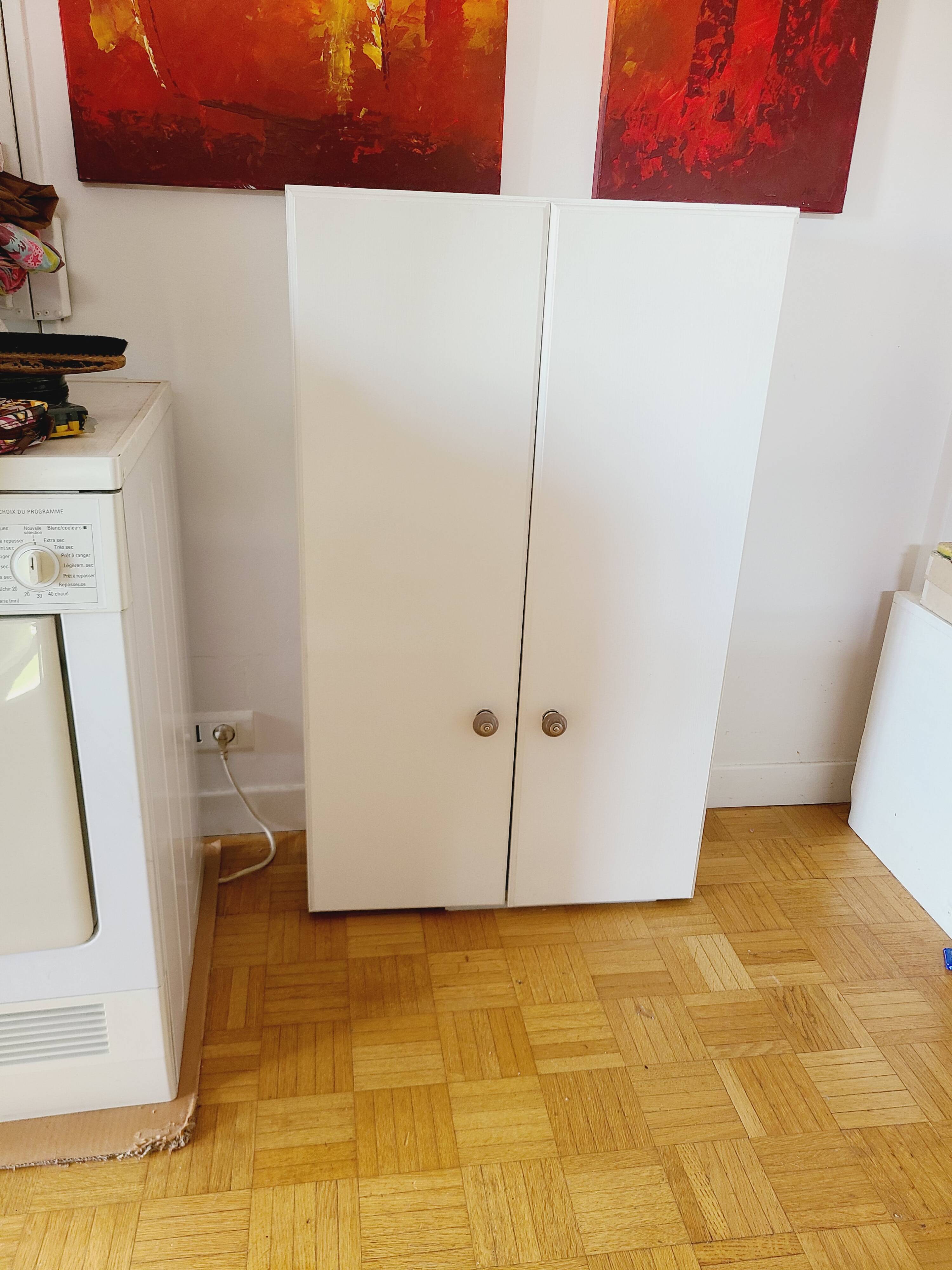 111 cm carpenter hanging cabinet