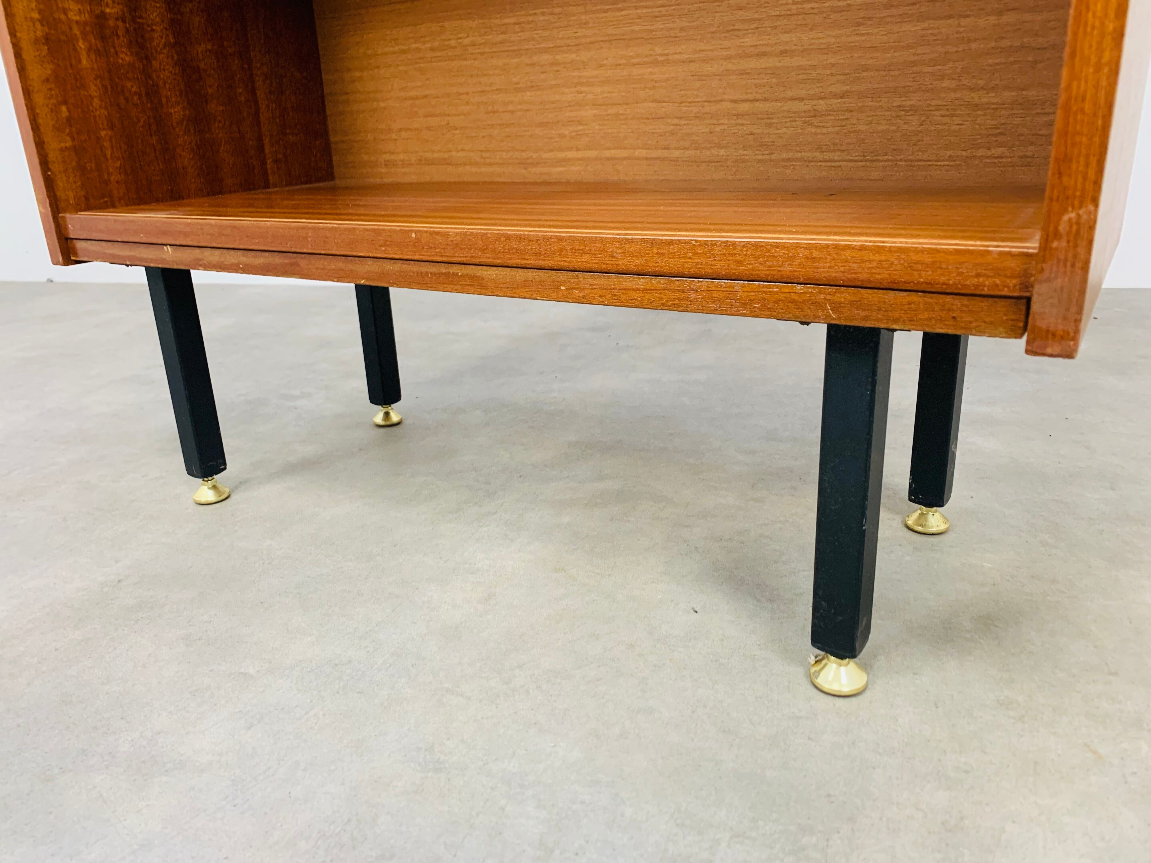 Bookcase shelf 50s showcase